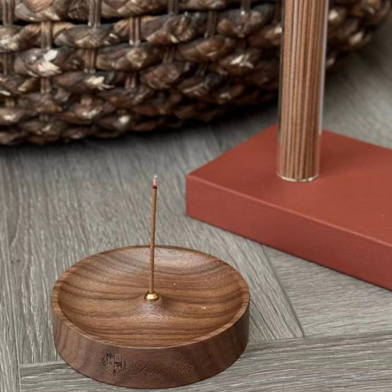 Sandalwood Walnut Thread Fragr - đánh giá và giá Home Fragrance Zen